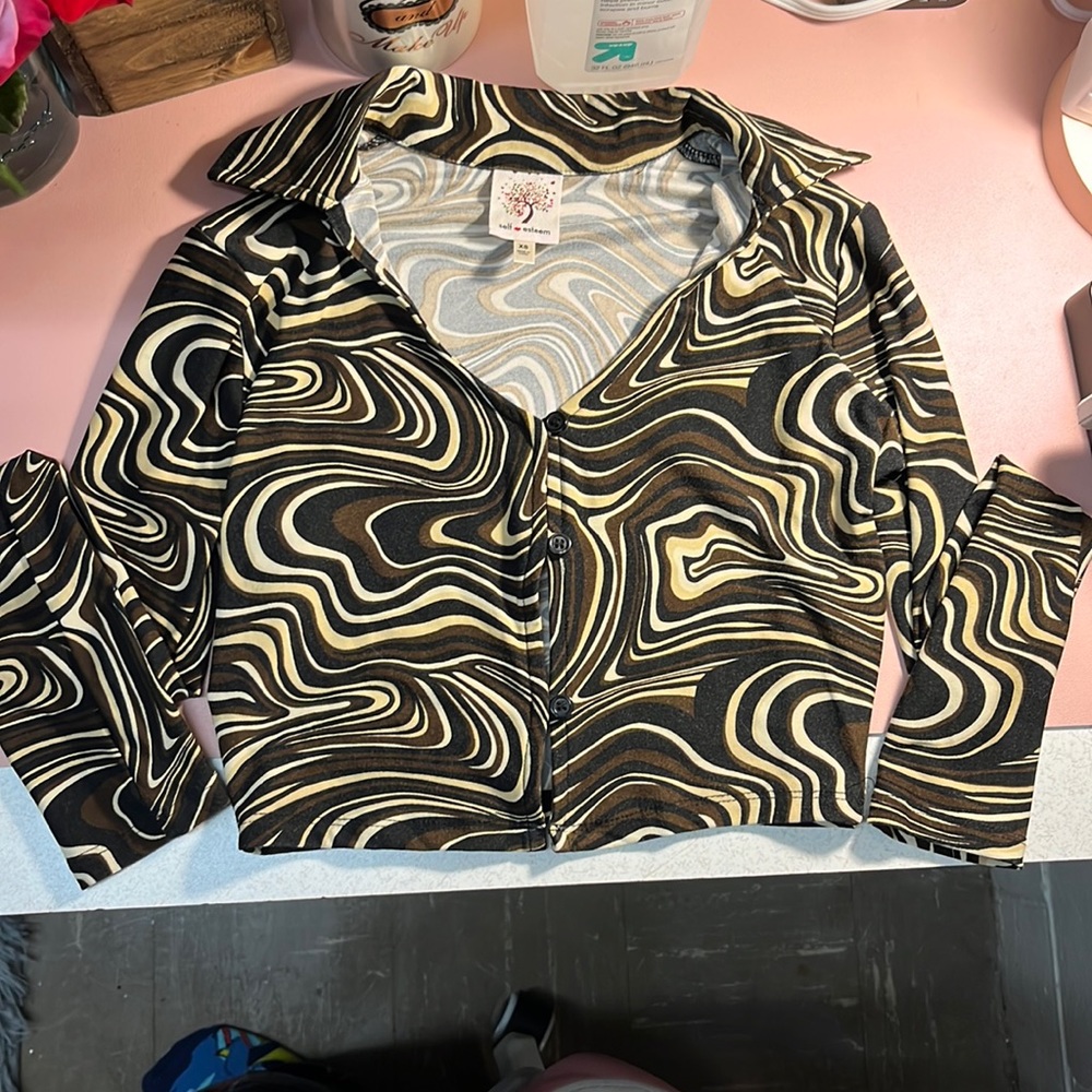 Ross, XS, neutral tones